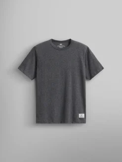 ESSENTIAL TEE