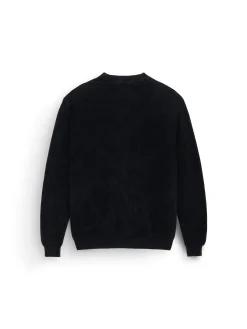 FLYING A SWEATER