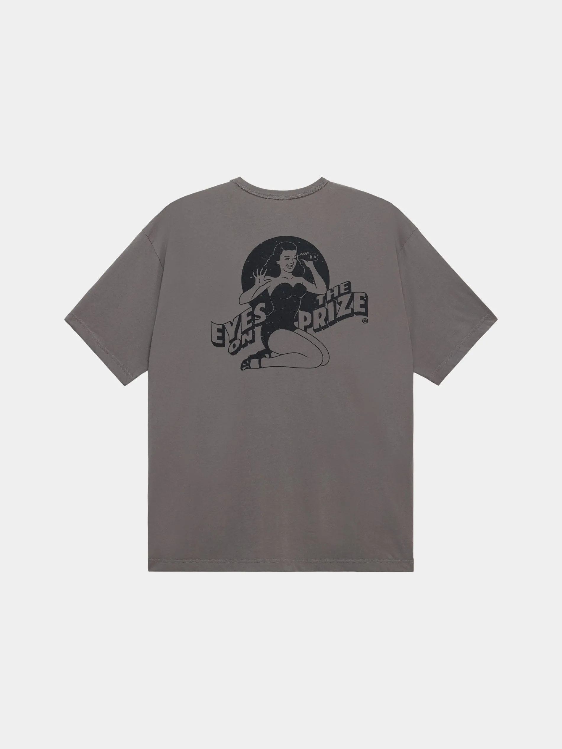 RELAXED EYES ON THE PRIZE TEE