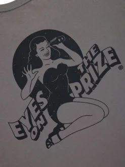 RELAXED EYES ON THE PRIZE TEE