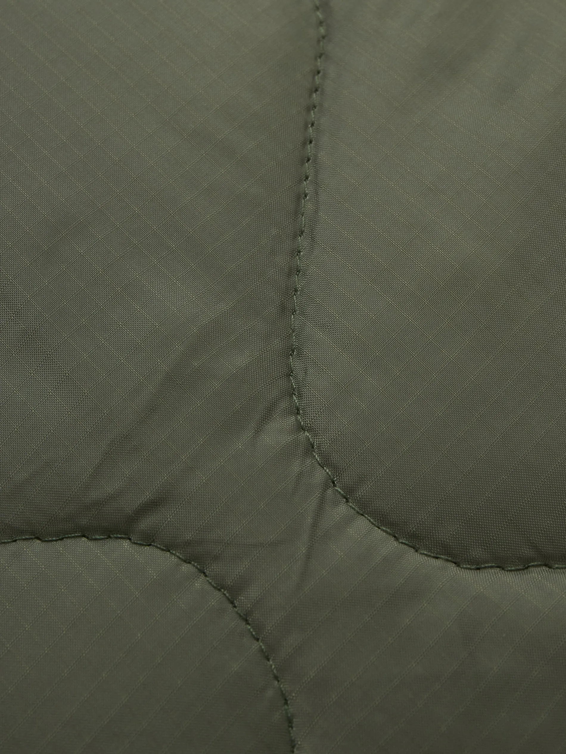 RELAXED QUILTED SHORT