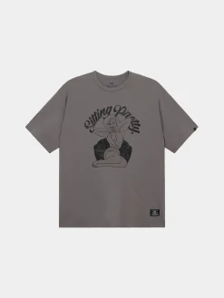 RELAXED SITTING PRETTY TEE