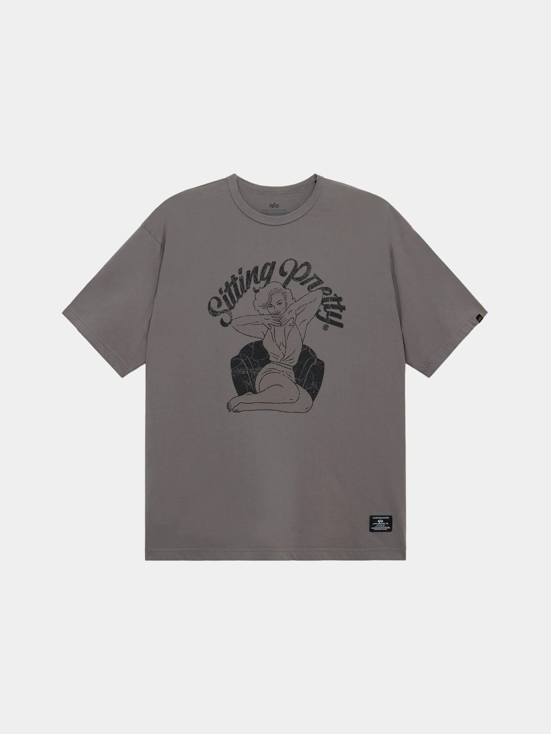 RELAXED SITTING PRETTY TEE