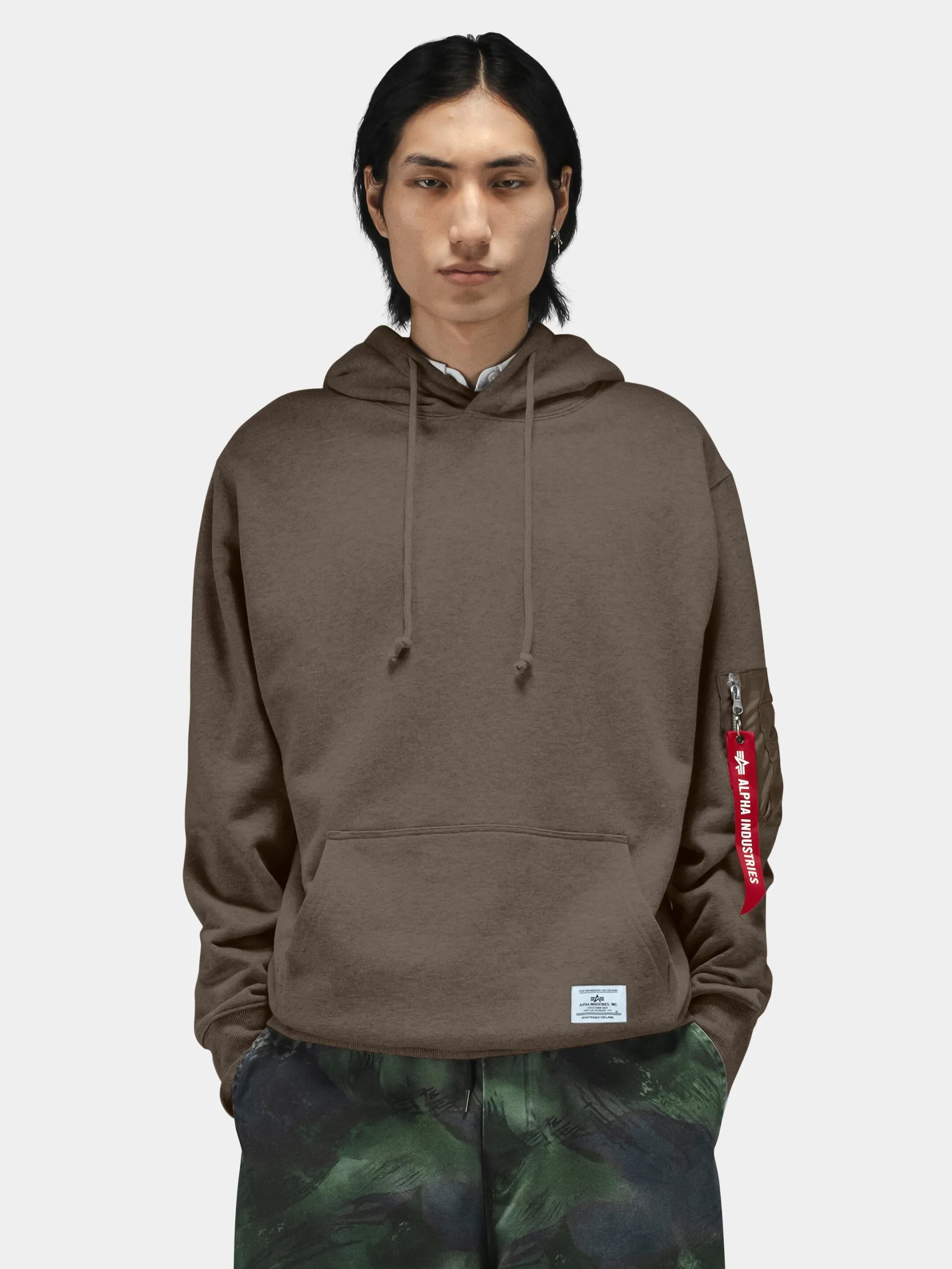 UTILITY POCKET HOODIE